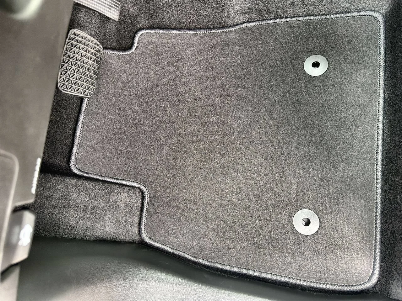 New 2026 Moonstone Gray Metallic Buick Preferred image 30