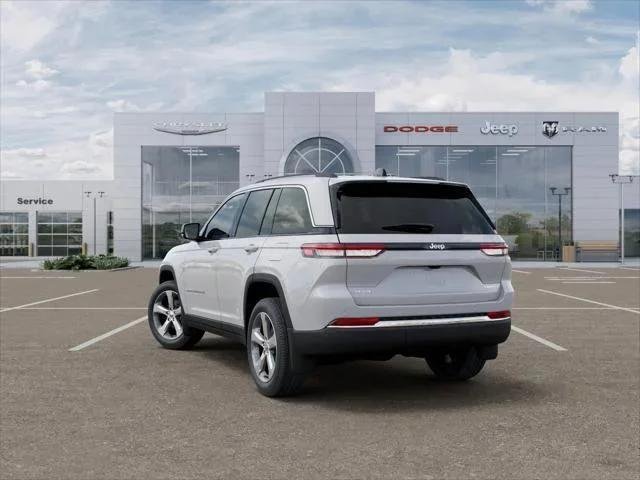 New 2026 Bright White Clear-Coat Exterior Paint Jeep Limited image 81
