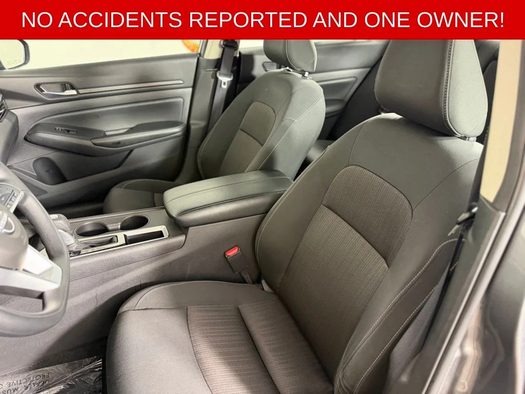 Used 2025 Gun Metallic Nissan 2.5 SV image 11
