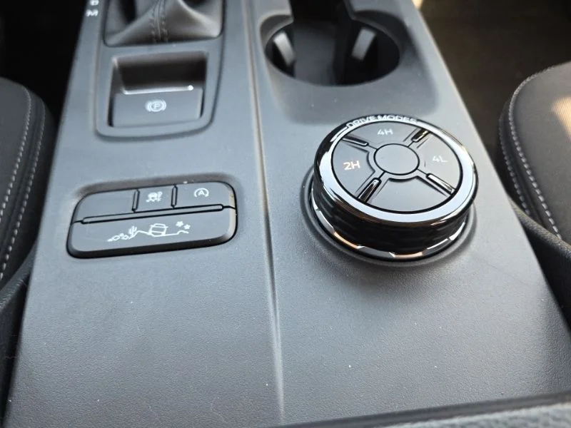 New 2026 Carbonized Gray Metallic Ford XLT image 40