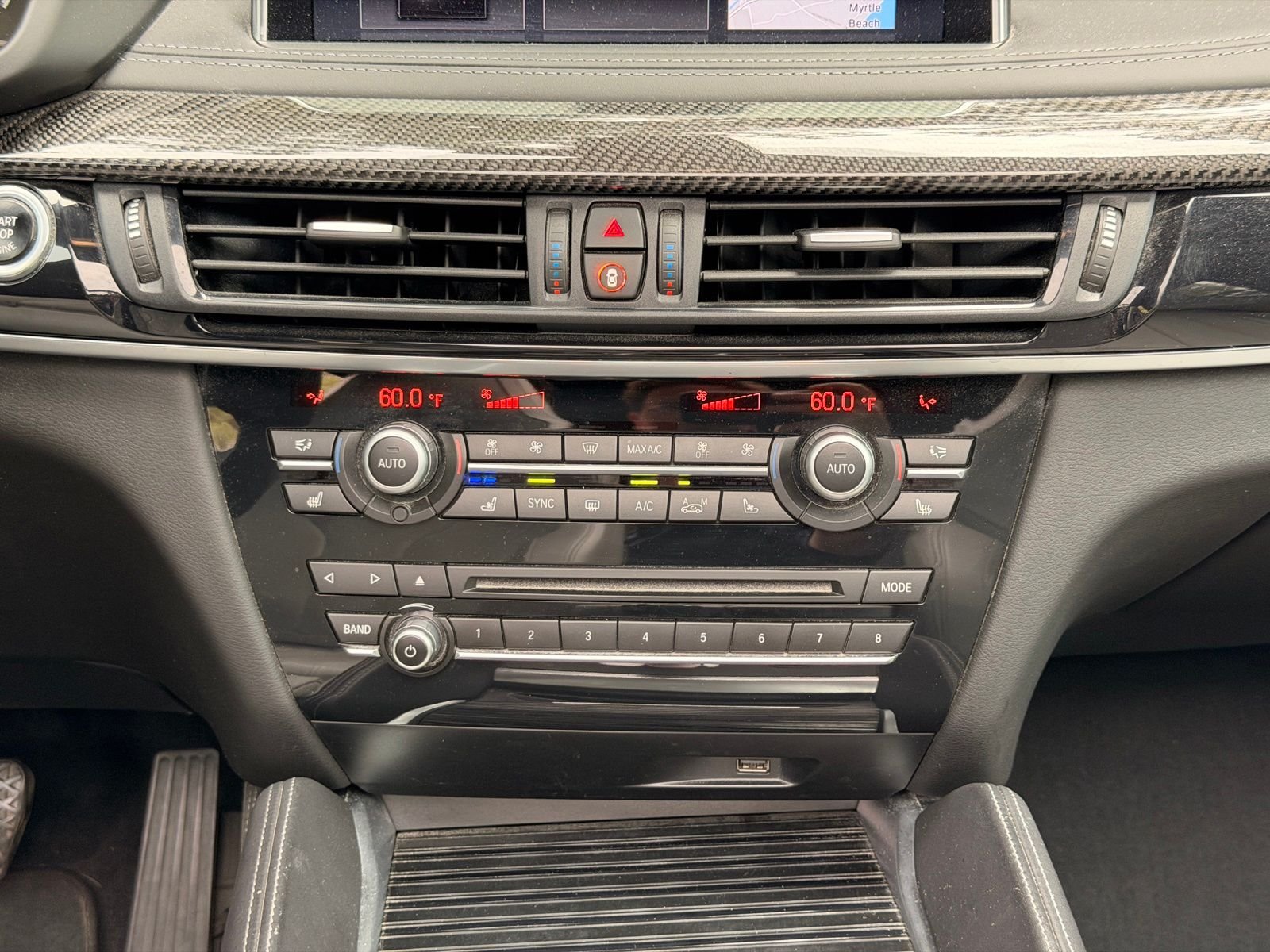 Used 2018 Silverstone Metallic BMW Base image 21