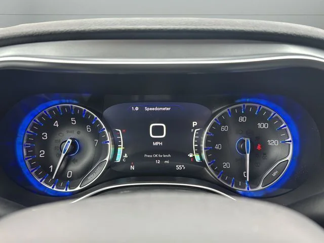 2026 Chrysler Pacifica Limited - Photo 17