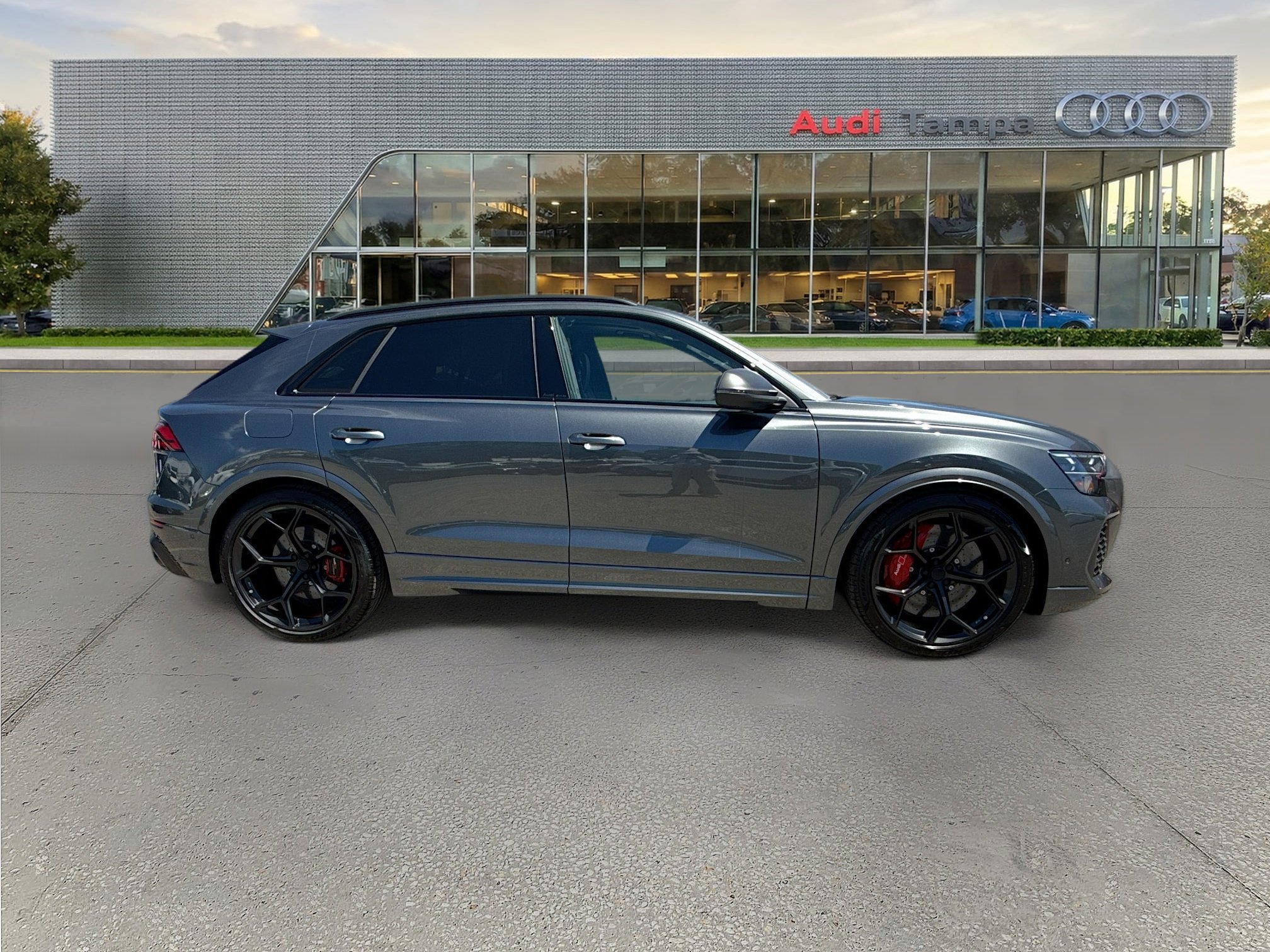 New 2026 Daytona Gray Pearl Effect Audi performance image 2