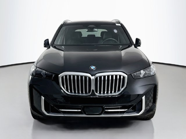 Used 2024 Black Sapphire Metallic BMW sDrive40i image 2