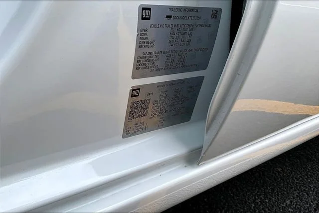 New 2026 Summit White Chevrolet LTZ image 8