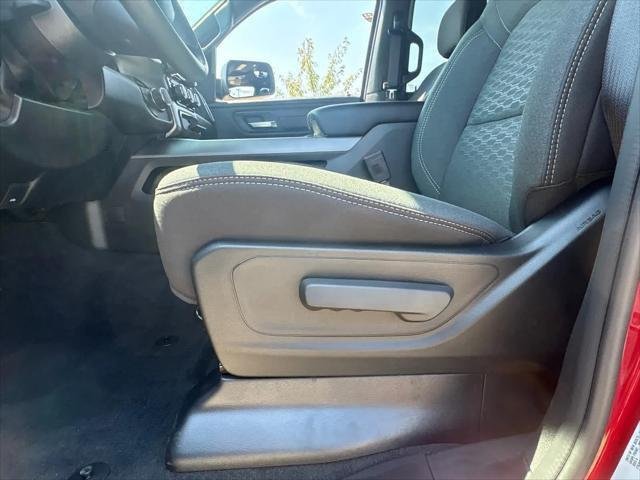 New 2026 Molten Red Pearl-Coat Exterior Paint RAM Express image 20