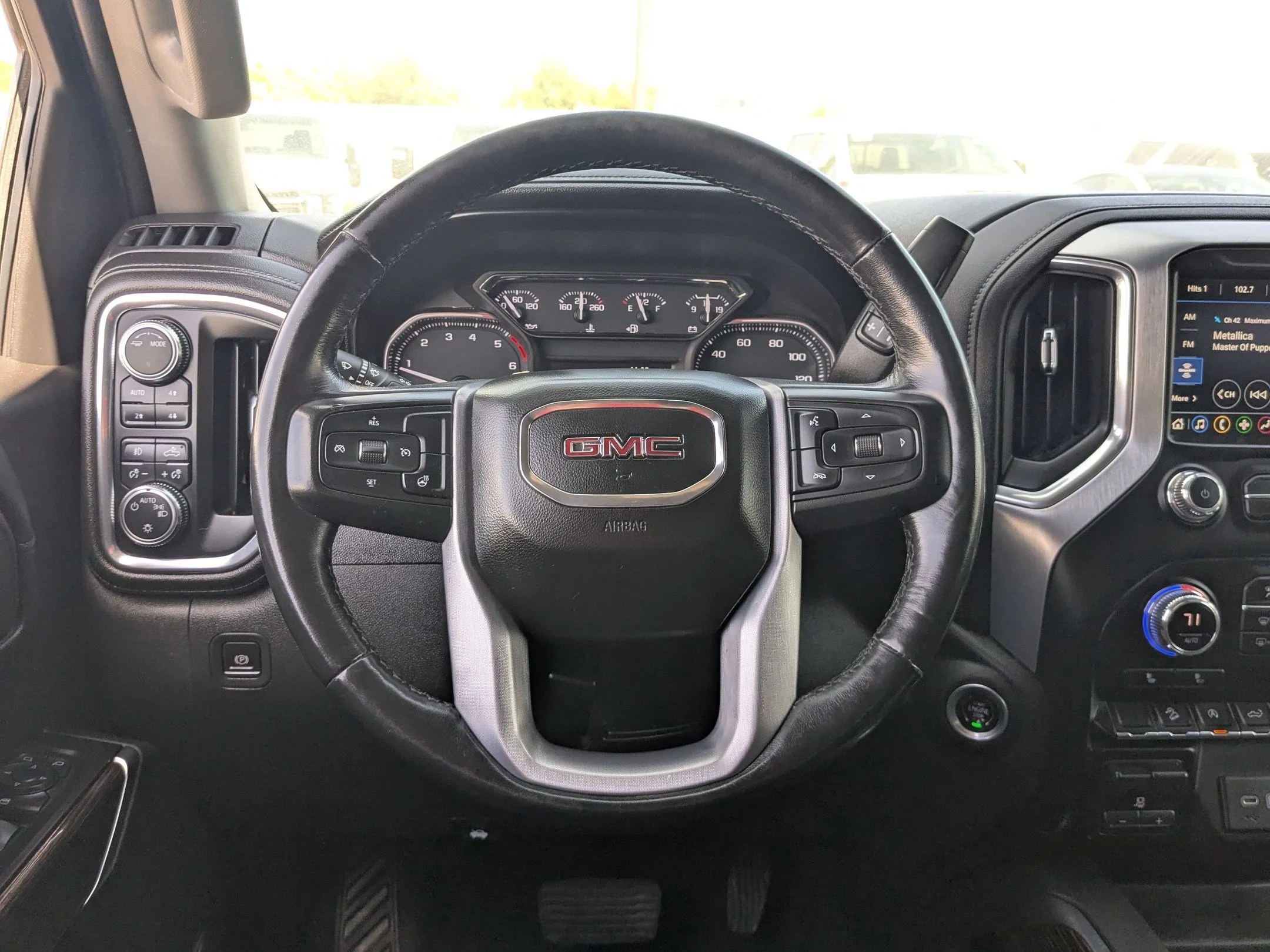 Used 2021 Quicksilver Metallic GMC Elevation image 17