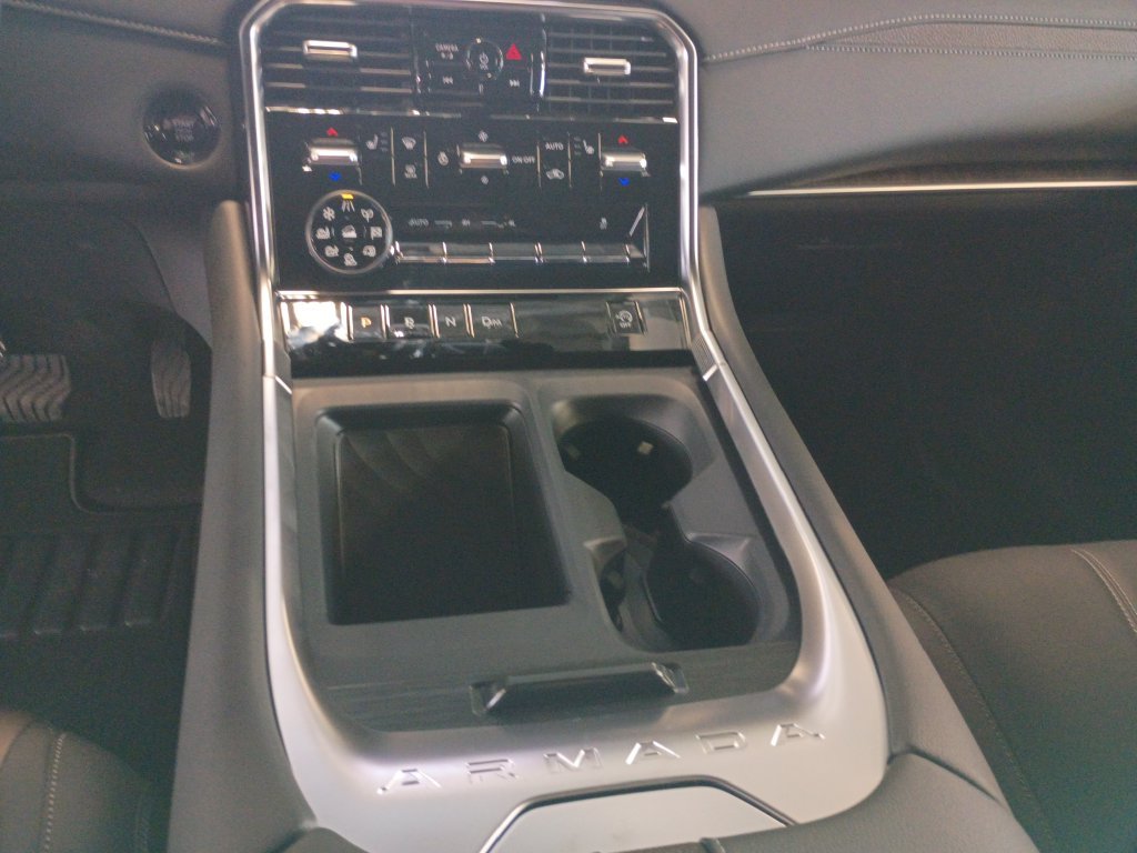 2026 Nissan Armada SL - Photo 16