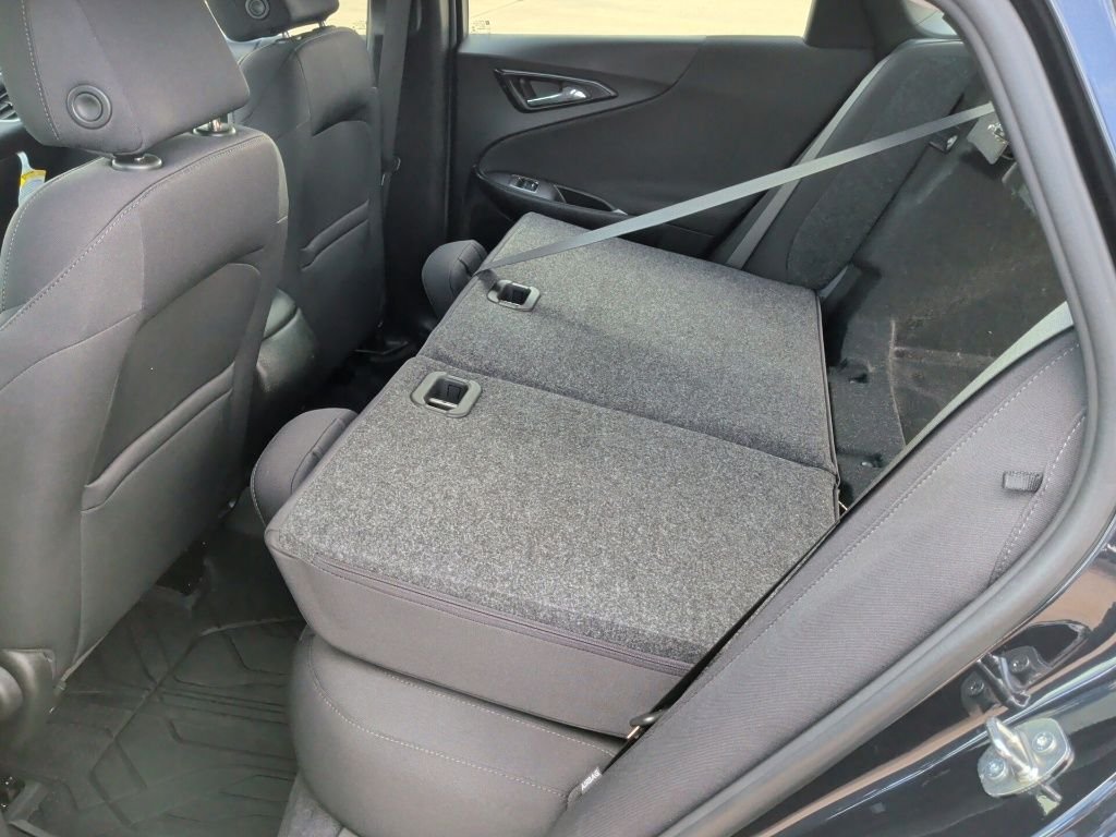 Used 2022 Gray Chevrolet LS image 33