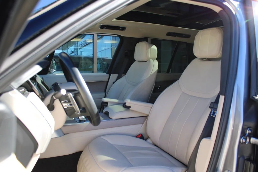 2023 Land Rover Range Rover SE - Photo 6