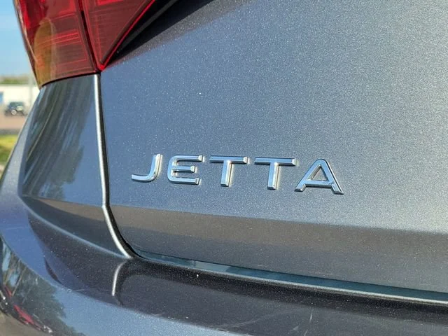 2024 Volkswagen Jetta SE - Photo 7