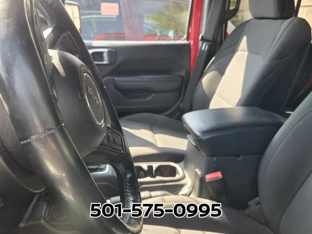 Used 2022 Red Jeep Unlimited Sport Altitude image 9