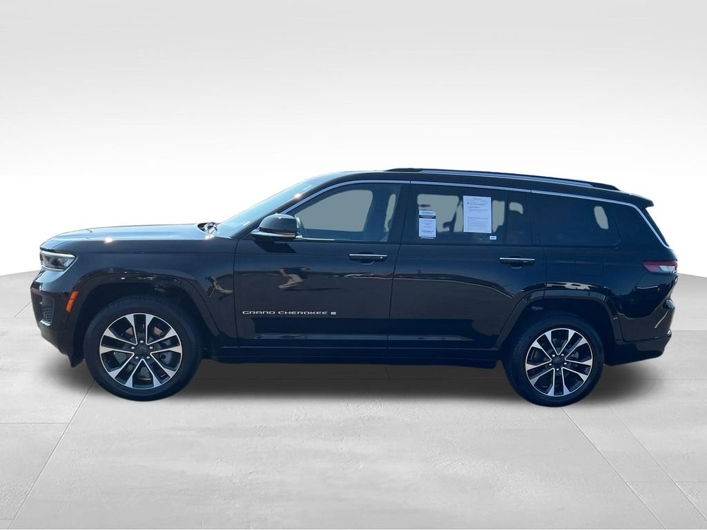 Used 2022 Black Jeep Overland image 2