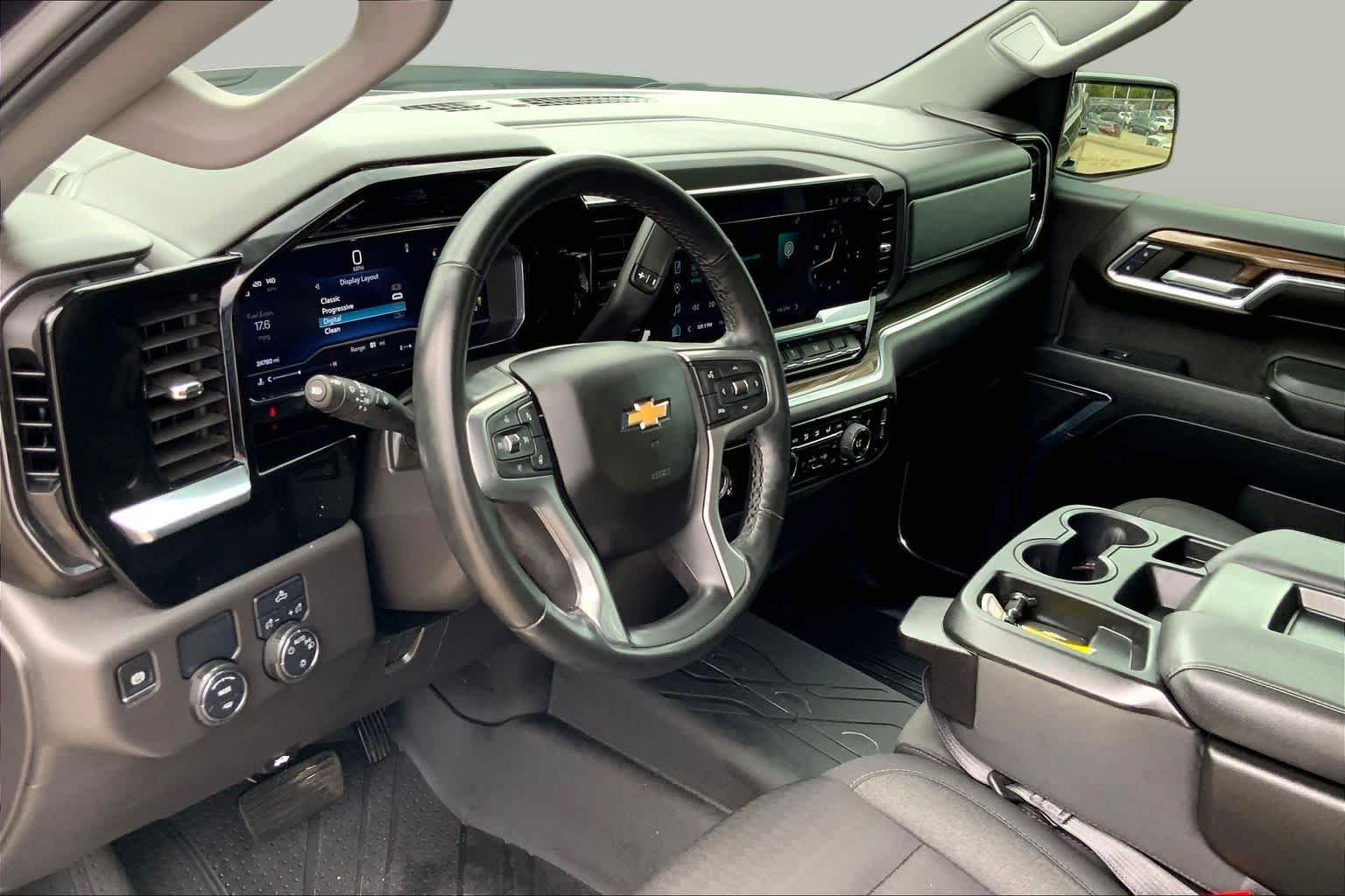 Used 2024 Dark Ash Metallic Chevrolet LT image 18