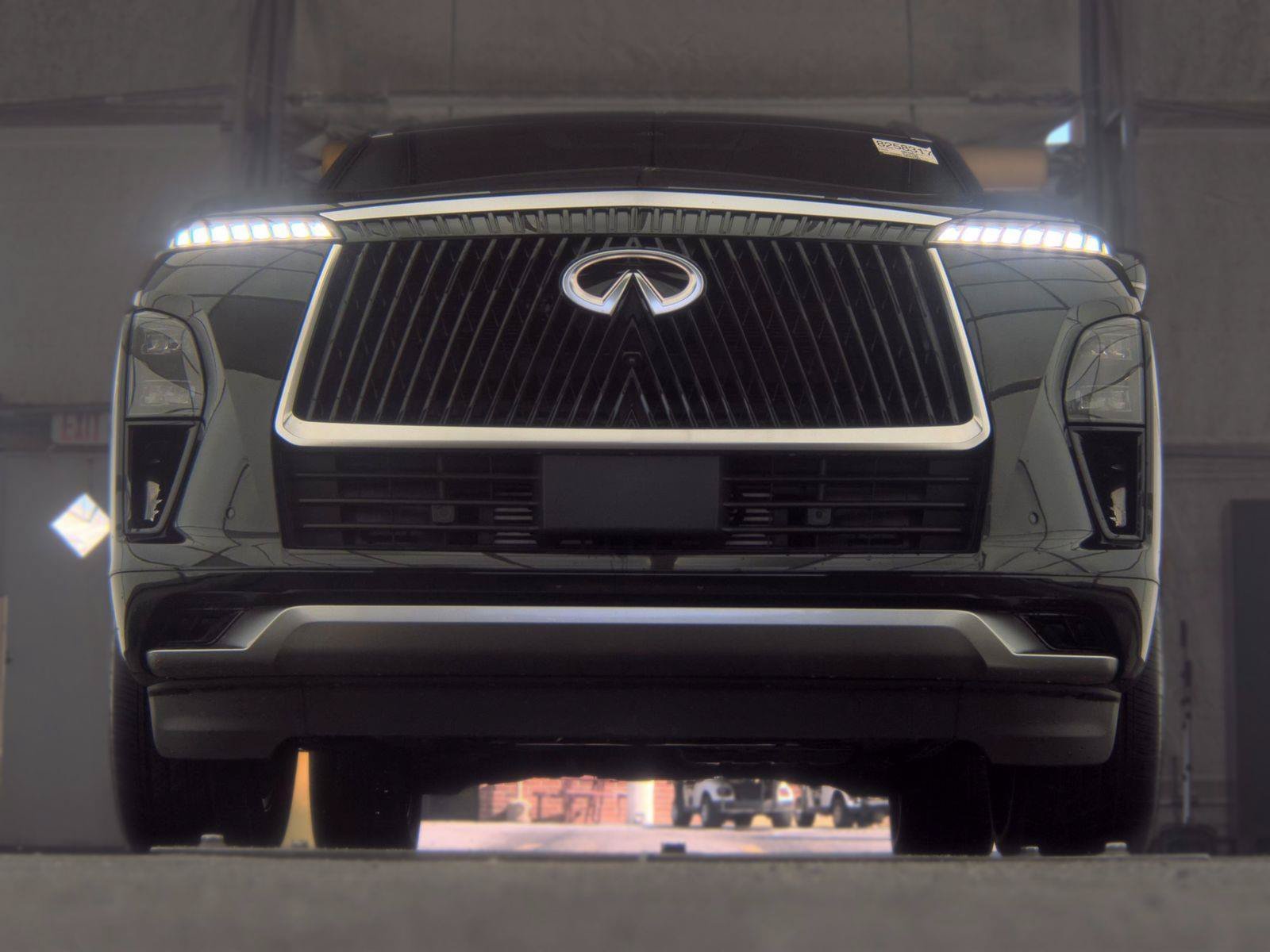 Certified Used 2025 Black INFINITI LUXE image 2