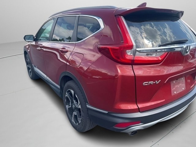 Used 2017 Basque Red Pearl II Honda Touring image 15
