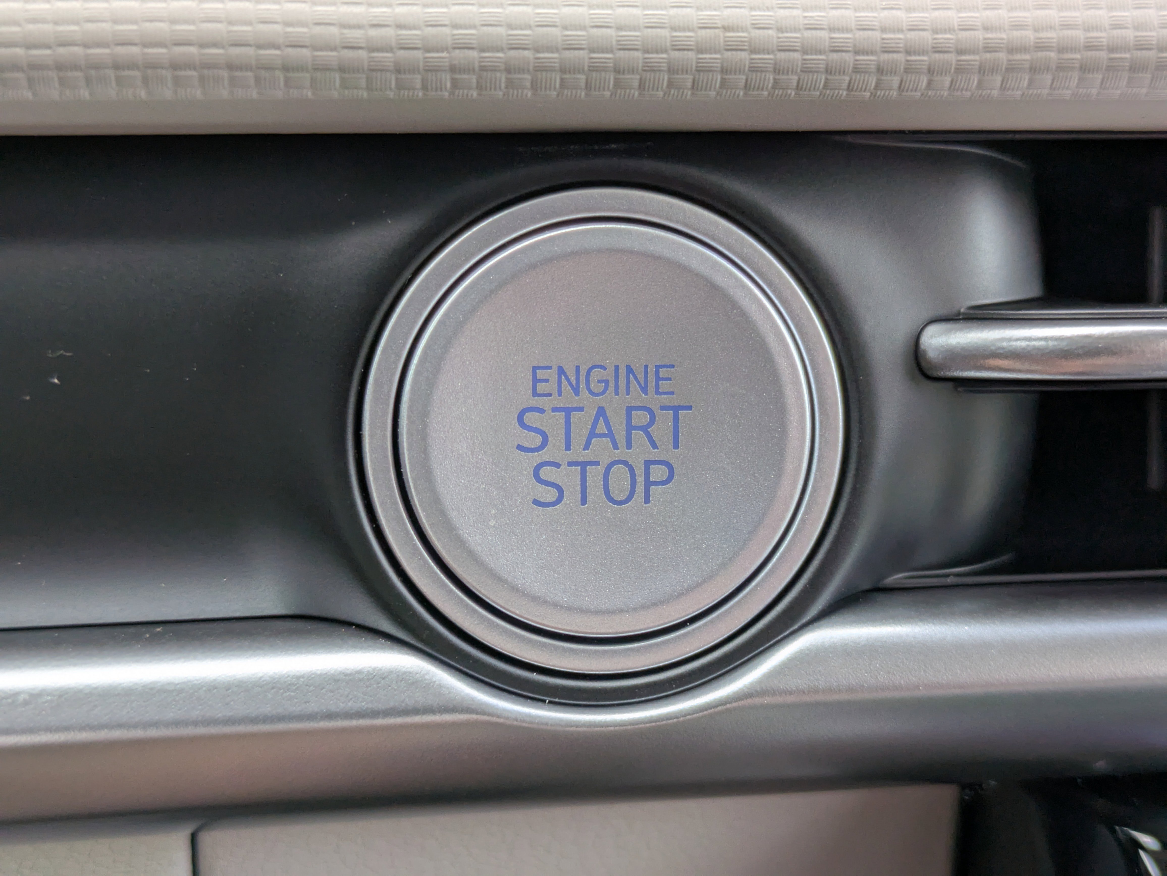 New 2026 Hampton Gray Hyundai SEL FWD image 55
