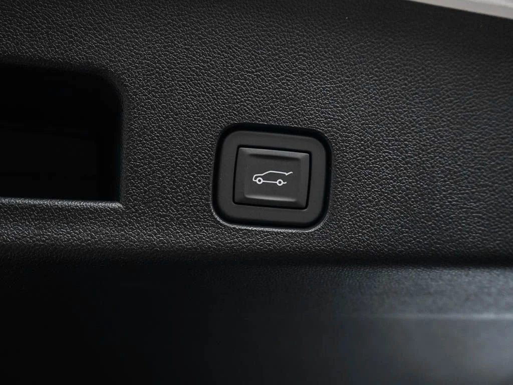 2026 GMC Acadia Elevation - Photo 8
