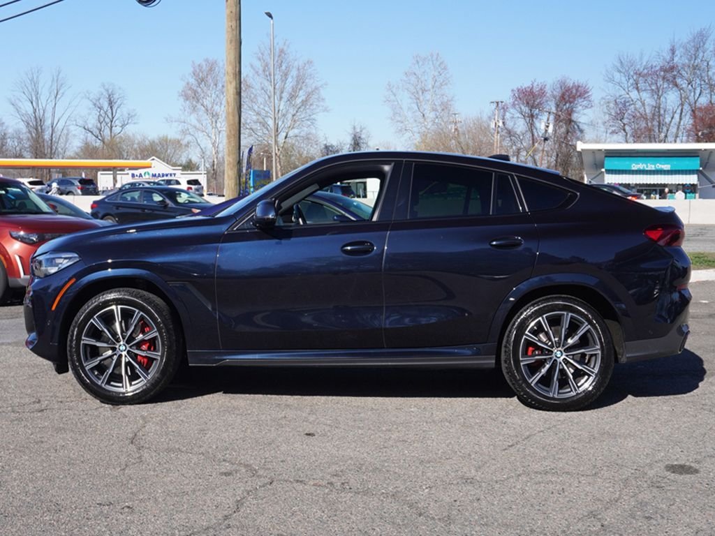 Used 2023 Black BMW xDrive40i image 19
