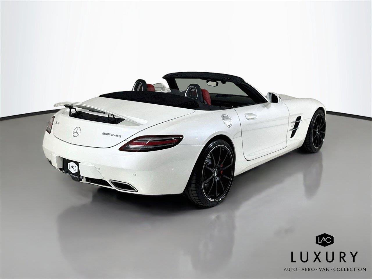 Used 2012 designo Mystic White II Mercedes-Benz SLS AMG® image 6