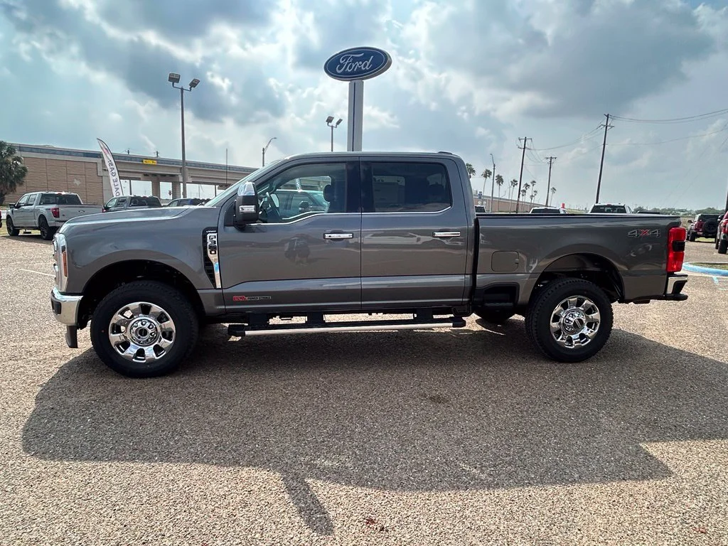 New 2027 Carbonized Gray Metallic Ford F-350® Lariat® image 4