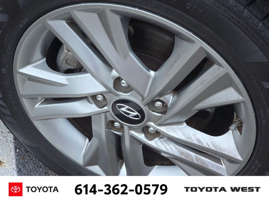 Used 2020 Silver Hyundai Value Edition image 13