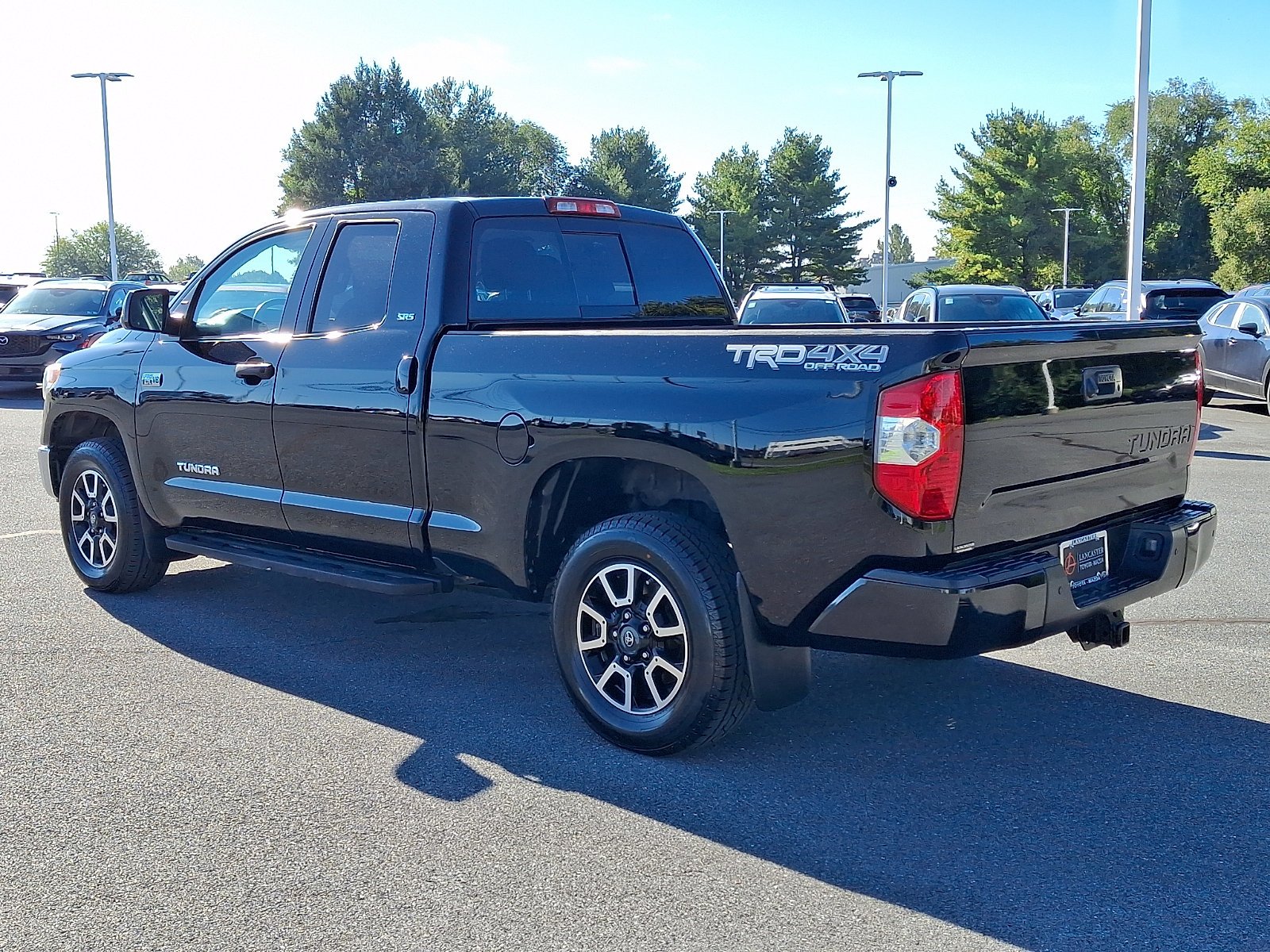 Used 2017 Black Toyota SR5 image 5