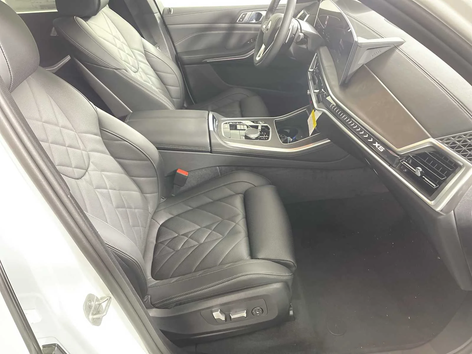 2026 BMW X5 40i - Photo 22