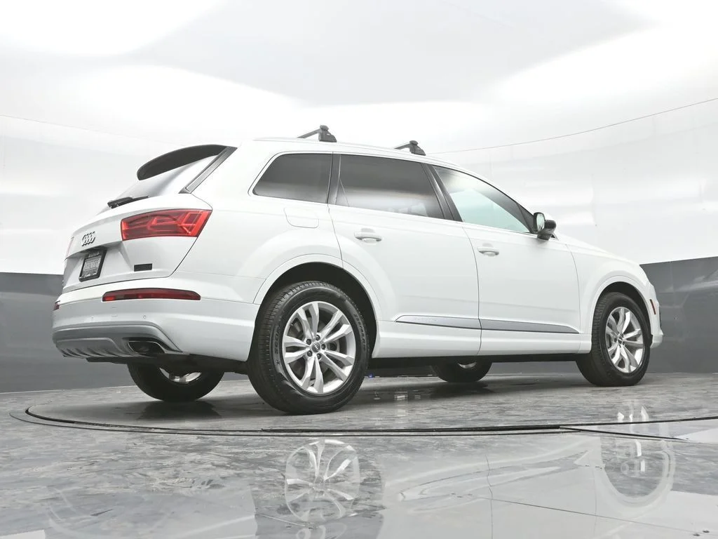 Used 2019 White Audi 55 Premium Plus image 30