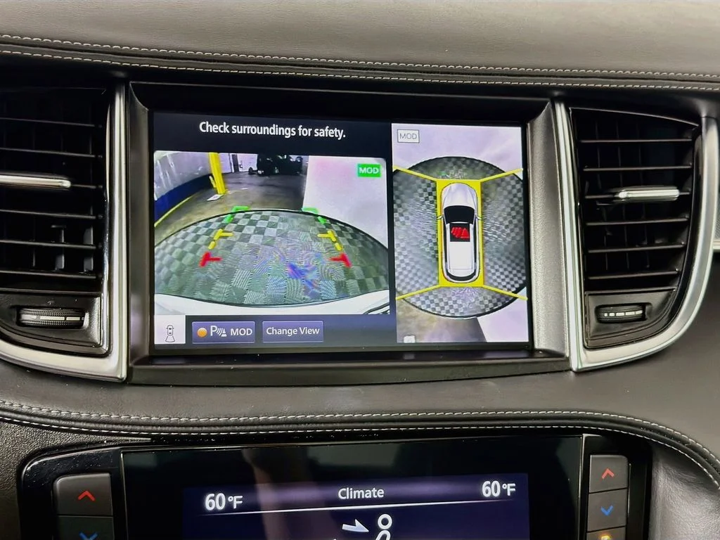 Used 2022 White INFINITI ESSENTIAL image 14
