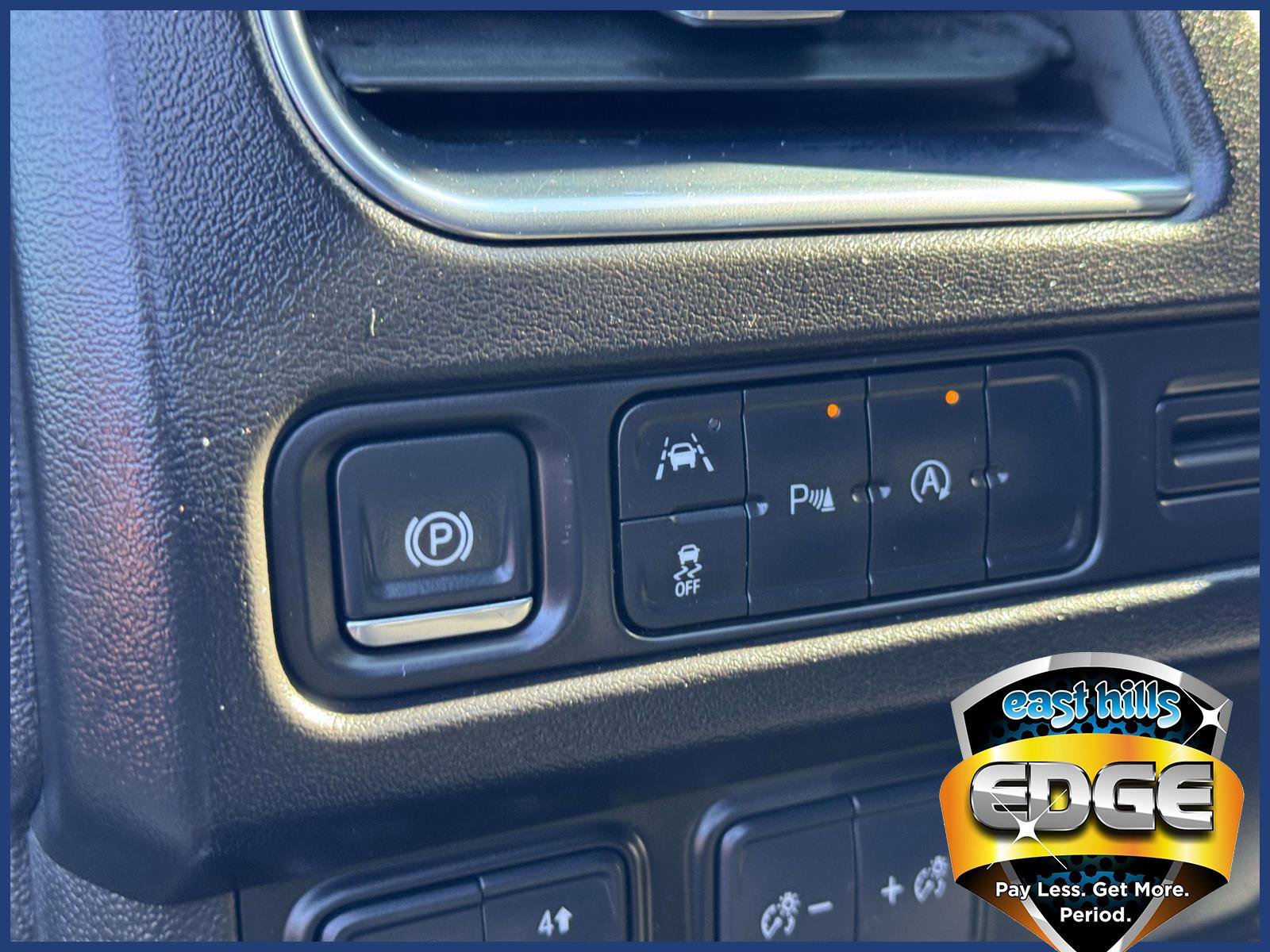 2024 Chevrolet Suburban LT - Photo 16