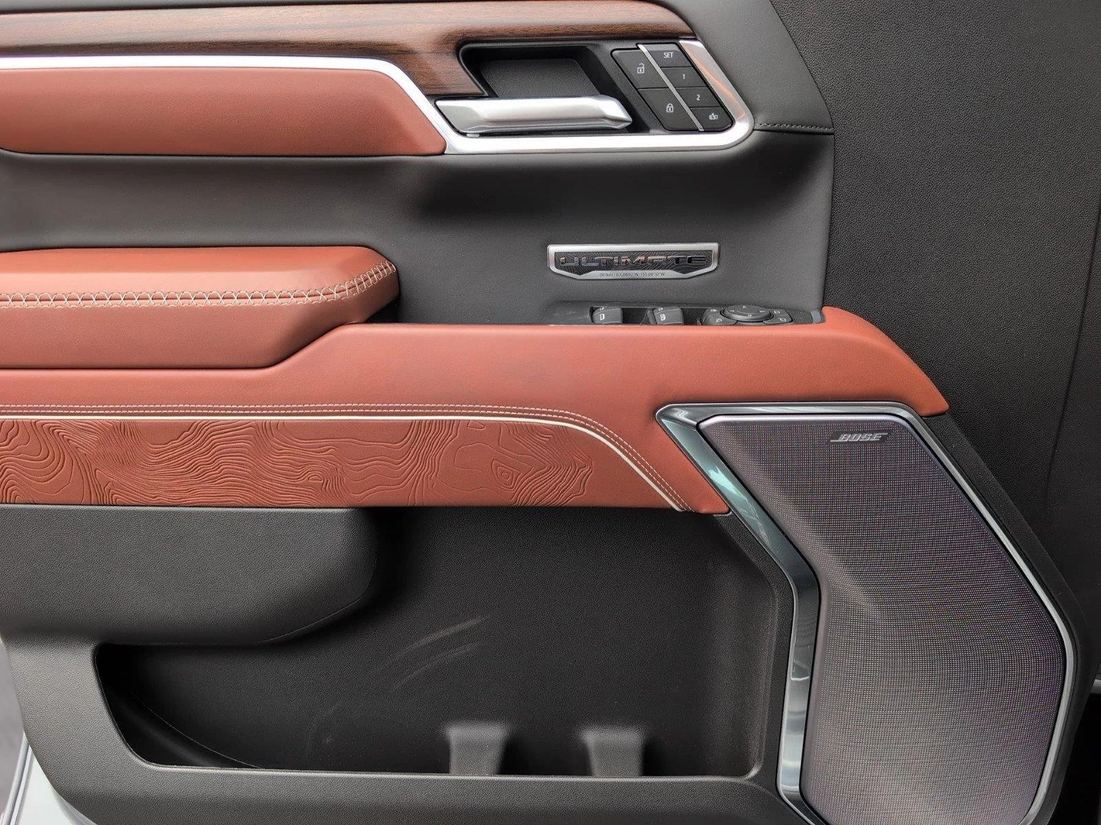 New 2026 Sterling Metallic GMC Denali Ultimate image 28