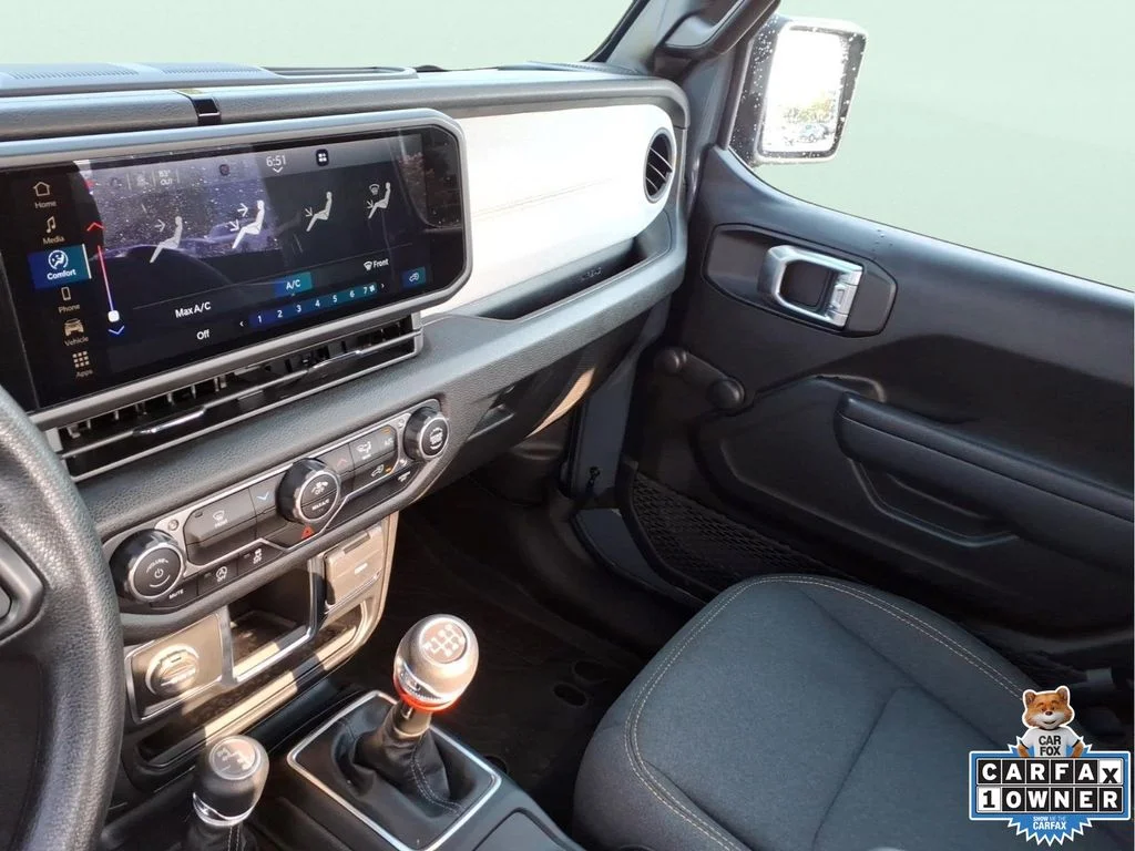 Used 2024 Gray Jeep Sport image 19