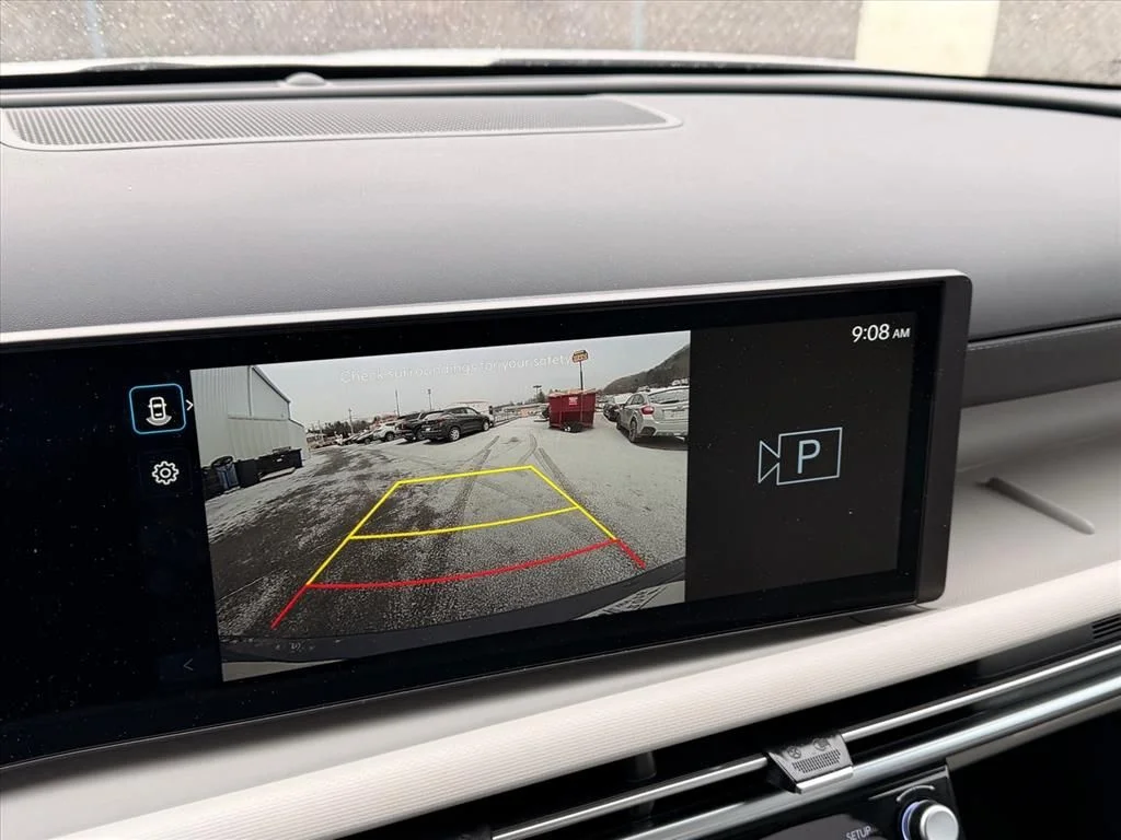 Used 2025 Blue Hyundai SEL image 30
