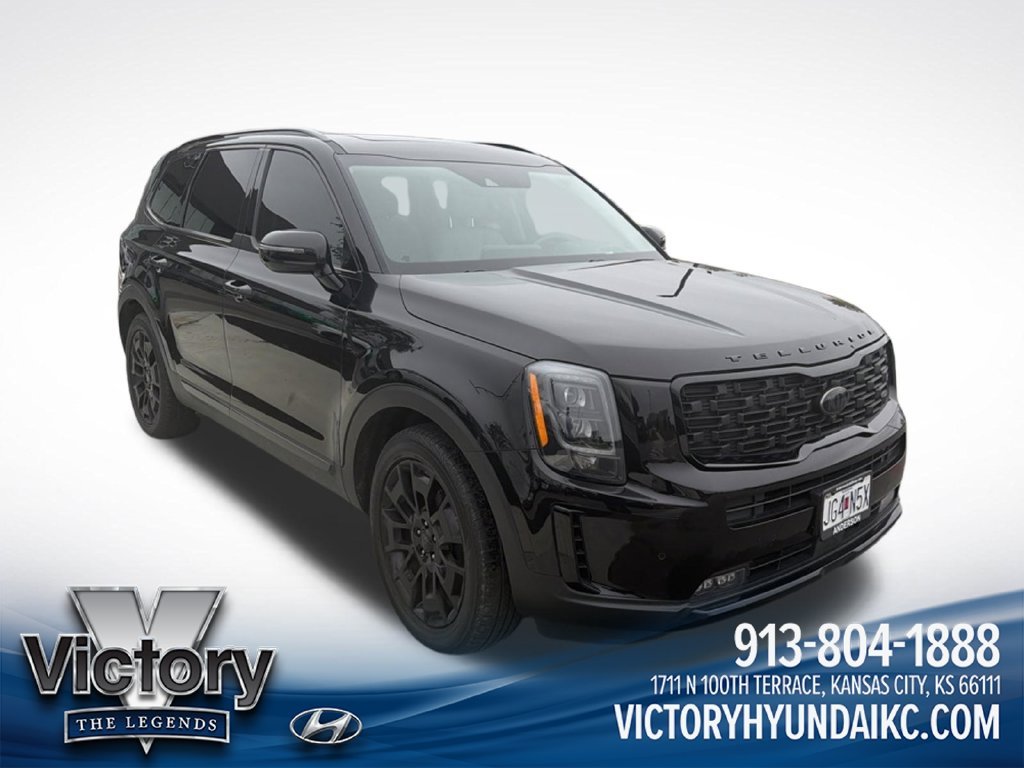 Used 2021 Black Kia SX image 3