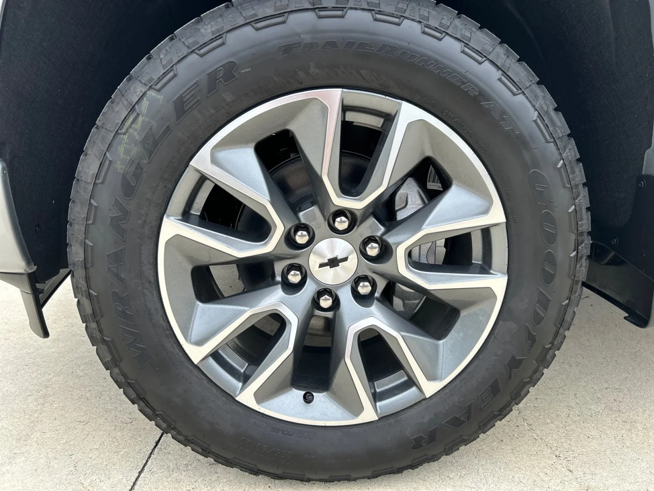 New 2026 Sterling Gray Metallic Chevrolet RST image 9