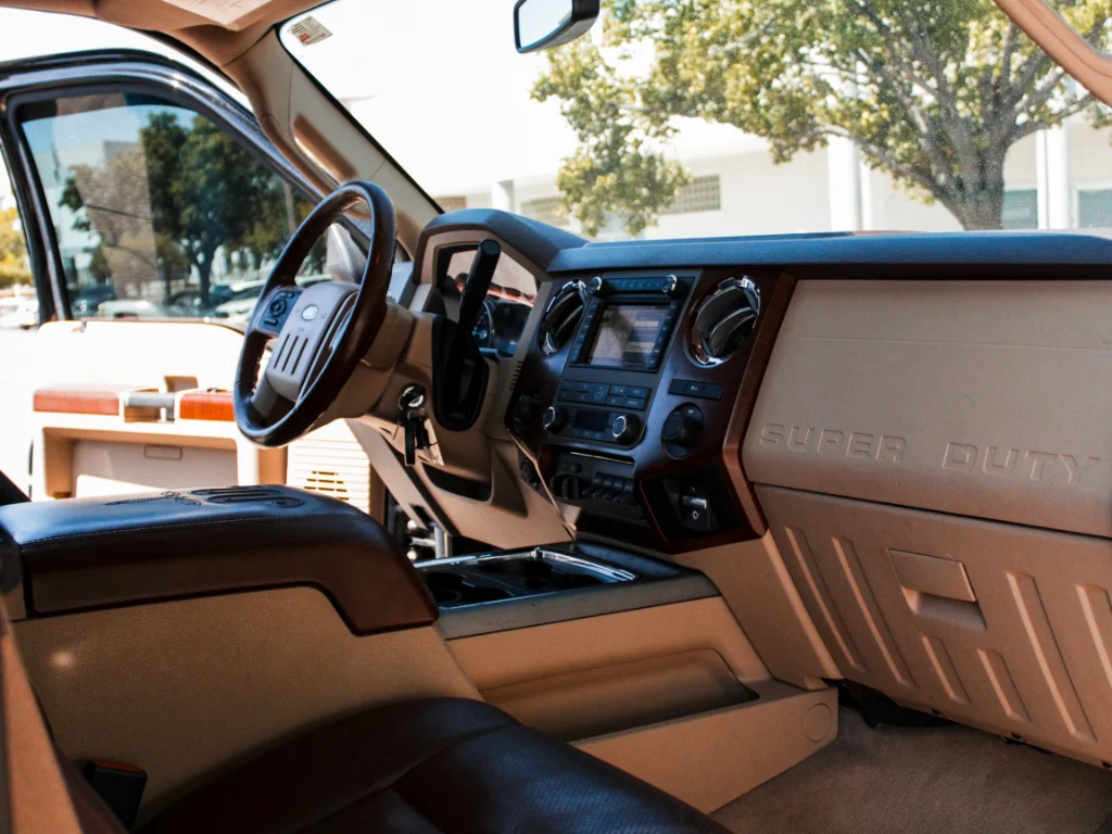 Used 2012 Tuxedo Black Ford King Ranch image 29