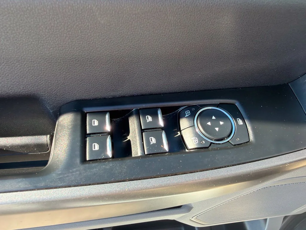 Used 2026 White Ford XL image 27