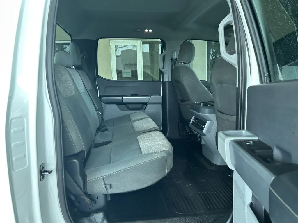 Used 2024 White Ford XLT image 32