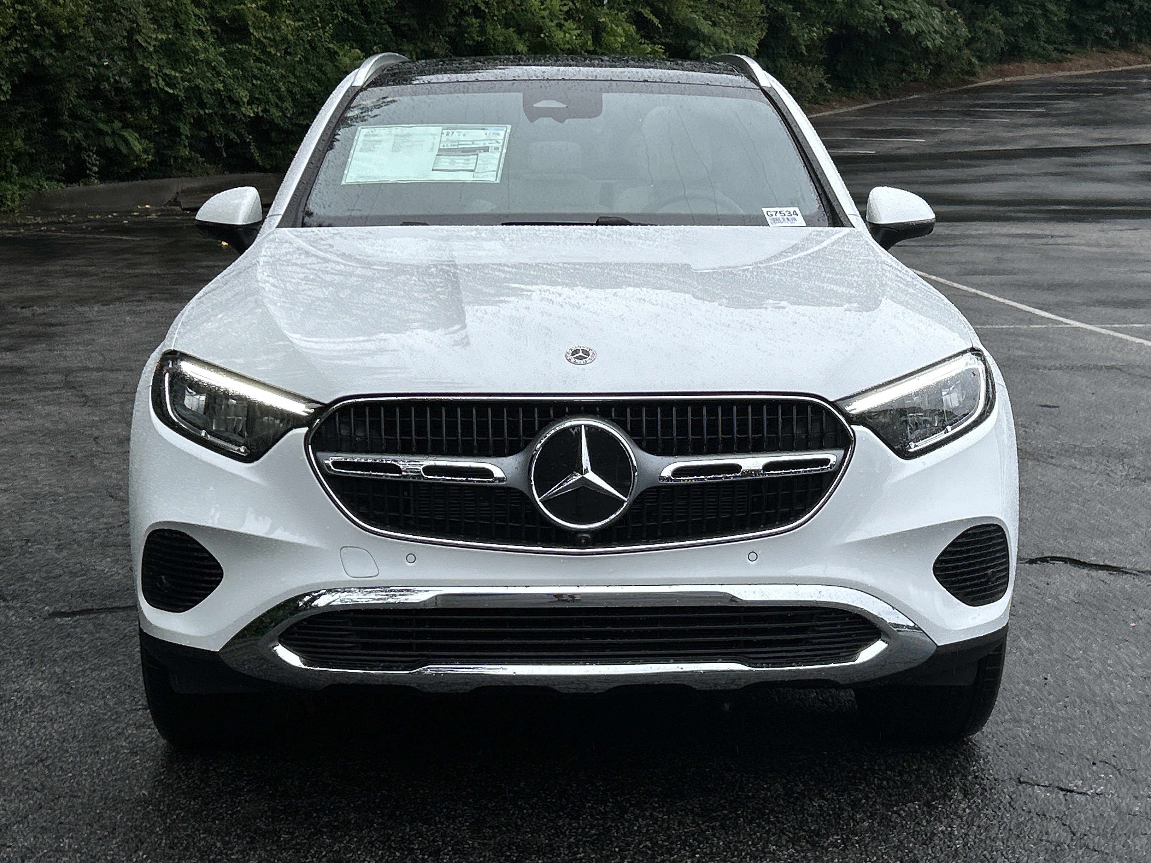 New 2026 MANUFAKTUR Moonlight White Metallic Mercedes-Benz GLC 300 SUV image 3