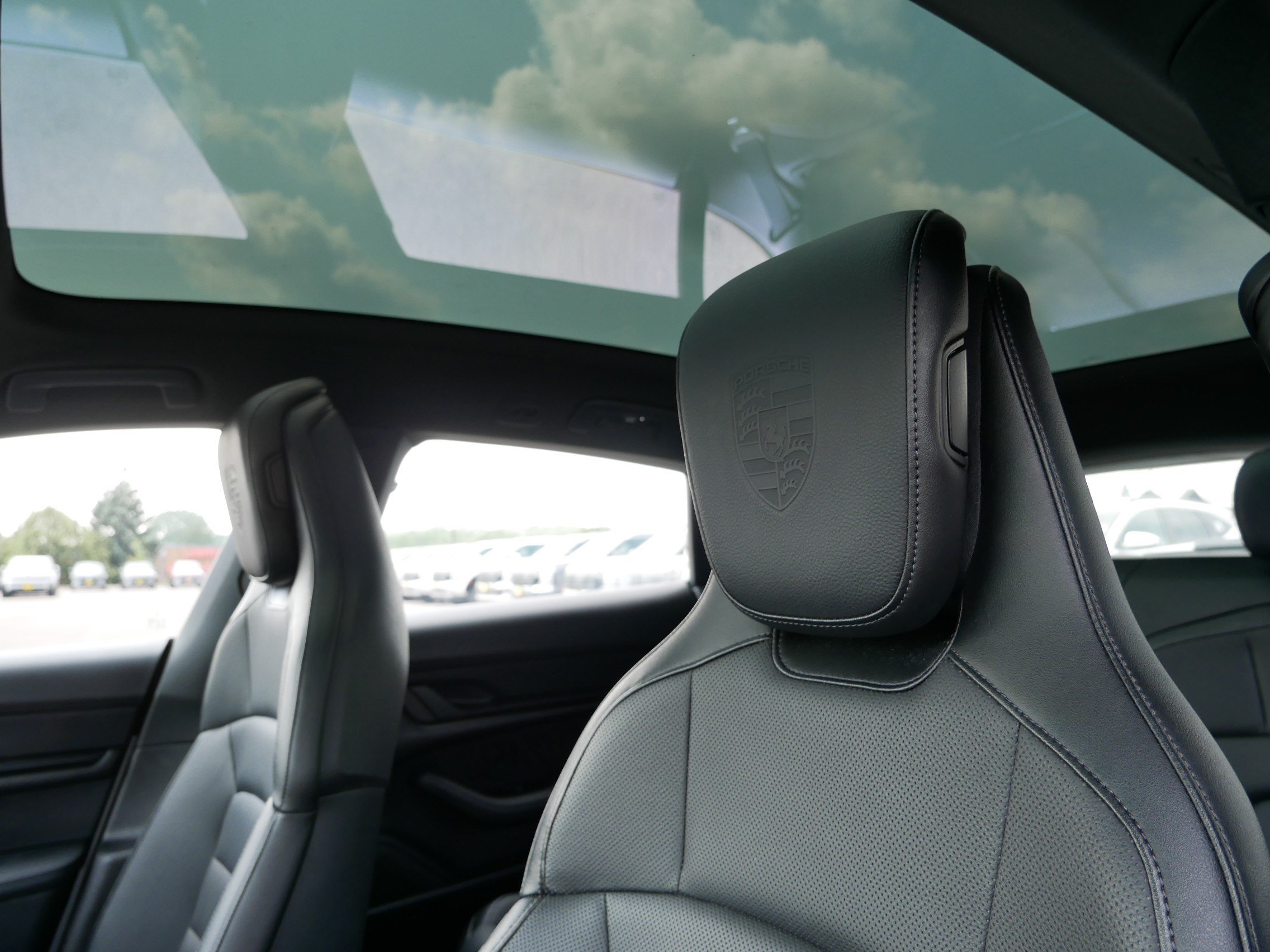Used 2022 Carrar White Me Porsche 4 image 21