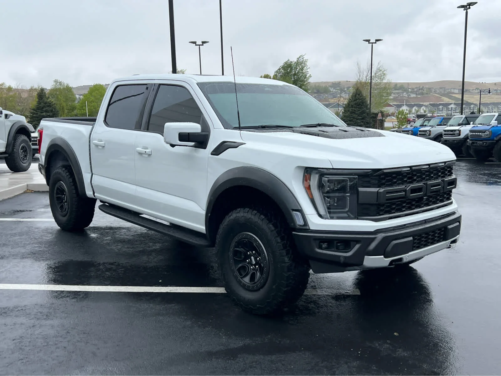 Certified Used 2023 Oxford White Ford Raptor image 5