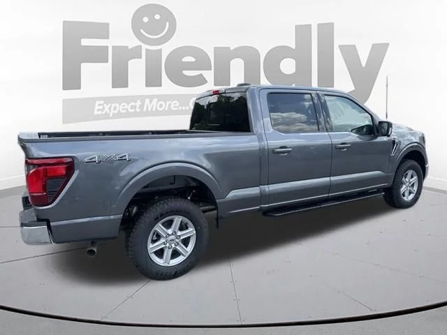 New 2026 Carbonized Gray Metallic Ford XLT image 8