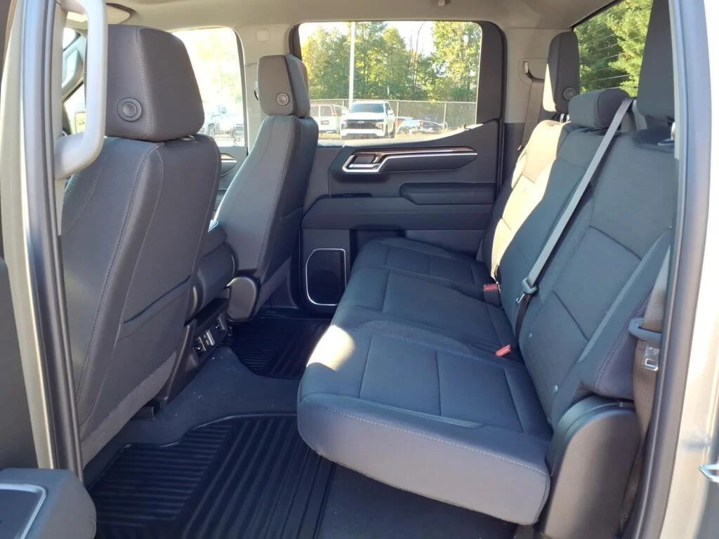 New 2026 Sterling Gray Metallic Chevrolet LT image 6
