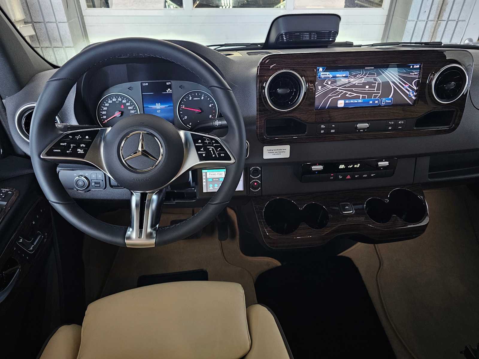 New 2026 Obsidian Black Metallic Mercedes-Benz Avenger Series RV image 15