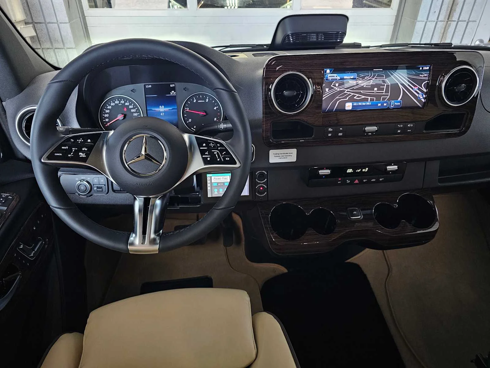 New 2026 Obsidian Black Metallic Mercedes-Benz Avenger Series RV image 15