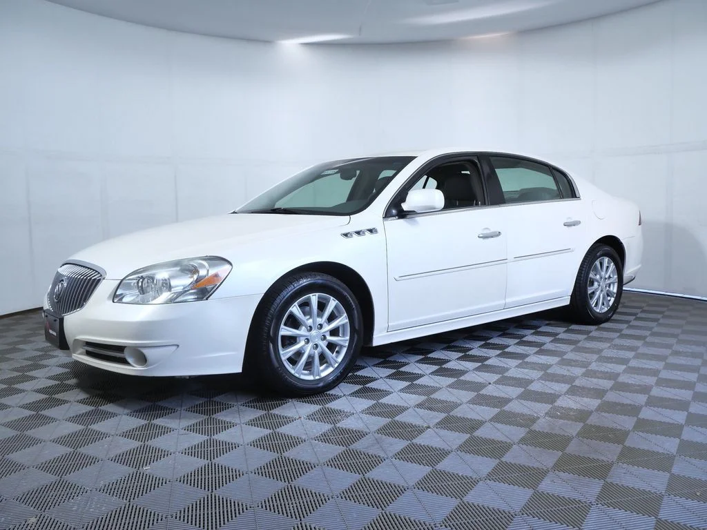 Used 2011 White Buick CXL image 2