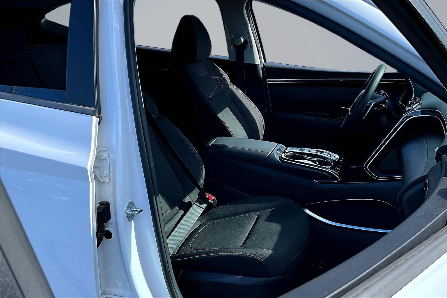 Used 2022 Gray Hyundai Blue image 25