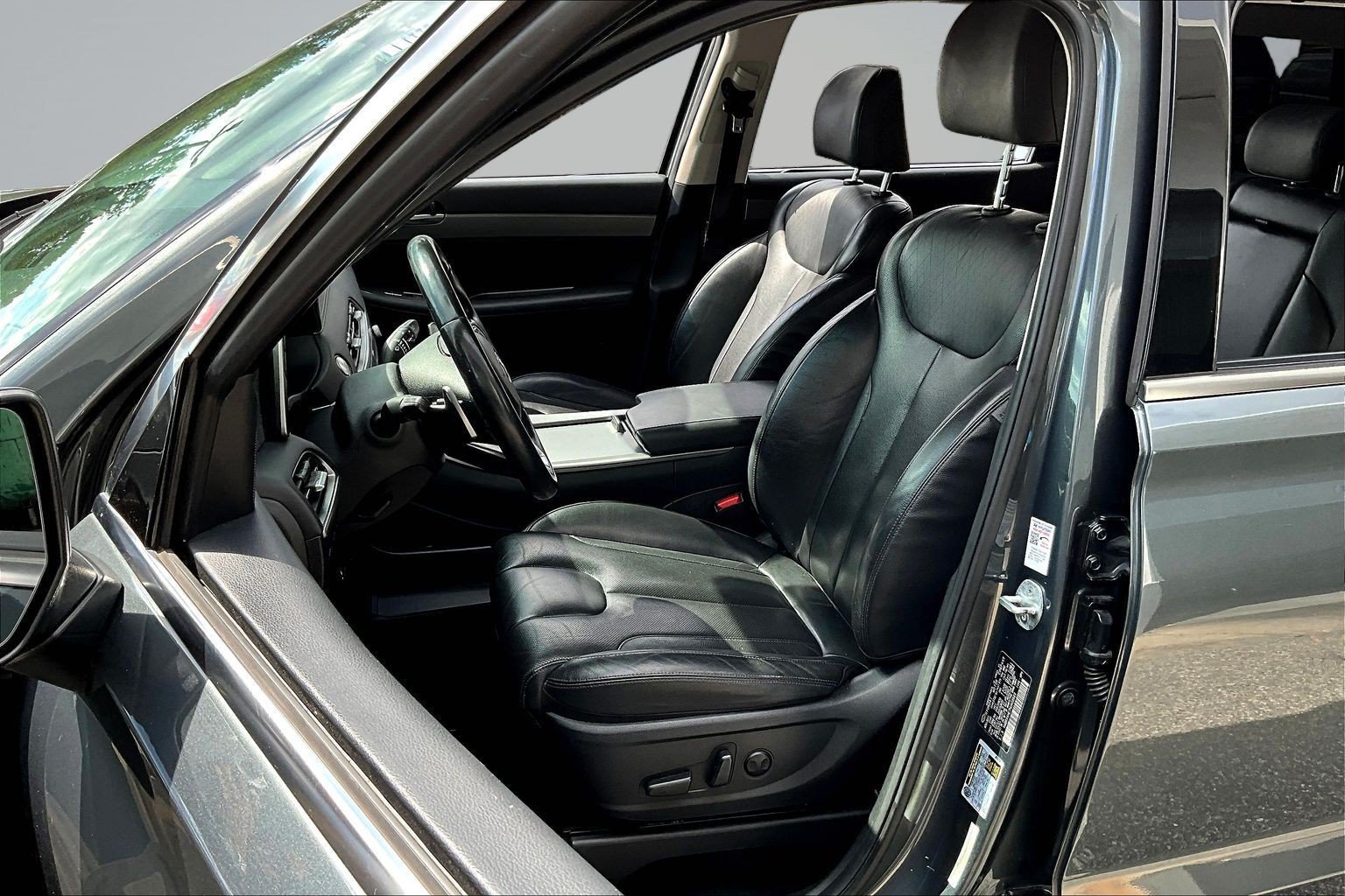 Used 2022 Gray Hyundai SEL image 20