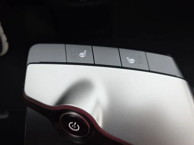 New 2026 Wolf Gray Kia LIGHT image 13